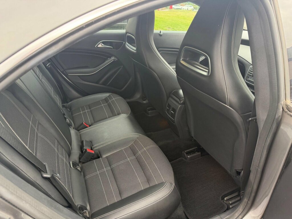 Mercedes-Benz CLA Class 1.6 Cla180 Sport Coupe Euro 6 Ss Grey #2