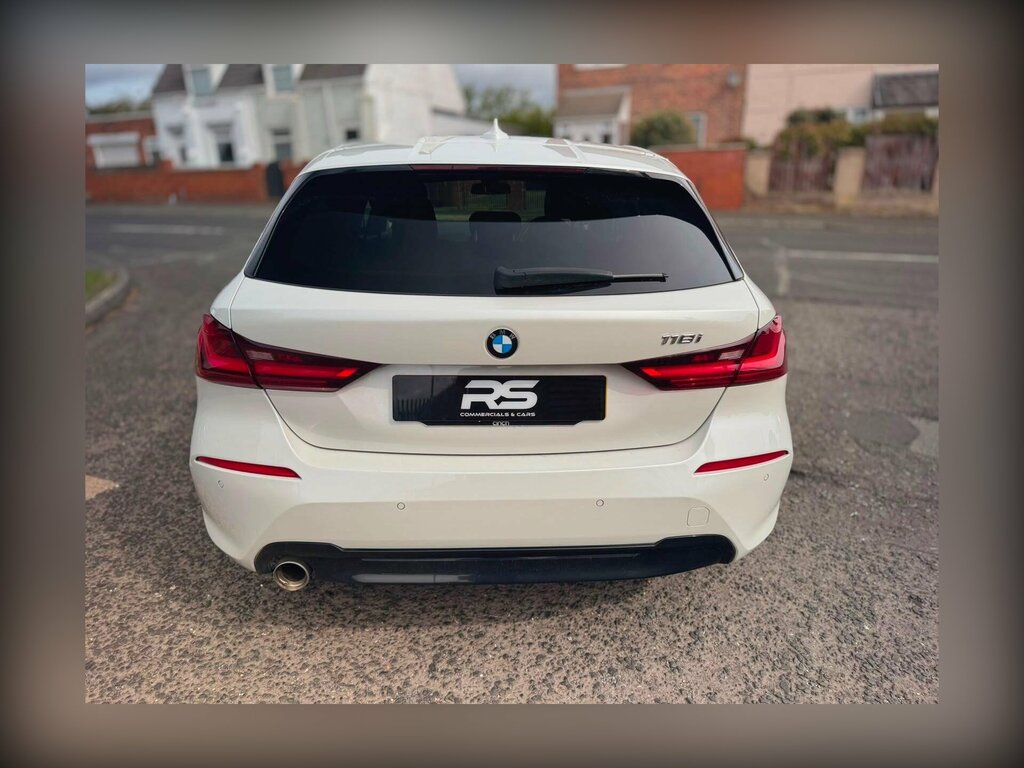 BMW 1 Series 1.5 118I Sport Euro 6 Ss White #2