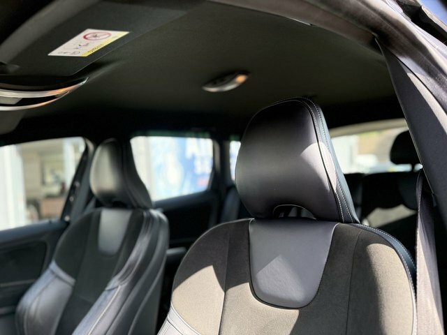 Volvo XC60 2.0 D4 Se Nav Suv Euro 6 Ss White #42