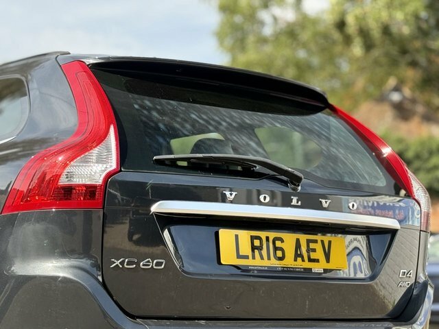 Volvo XC60 2.0 D4 Se Nav Suv Euro 6 Ss White #29