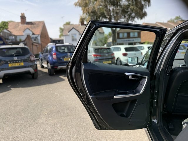Volvo XC60 2.0 D4 Se Nav Suv Euro 6 Ss White #46