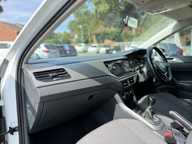 Volkswagen Polo Mk6 Hatchback 1.0 Tsi 95Ps Se Silver #41