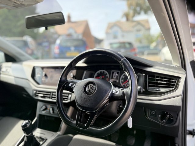Volkswagen Polo Mk6 Hatchback 1.0 Tsi 95Ps Se Silver #35