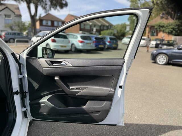 Volkswagen Polo Mk6 Hatchback 1.0 Tsi 95Ps Se Silver #34