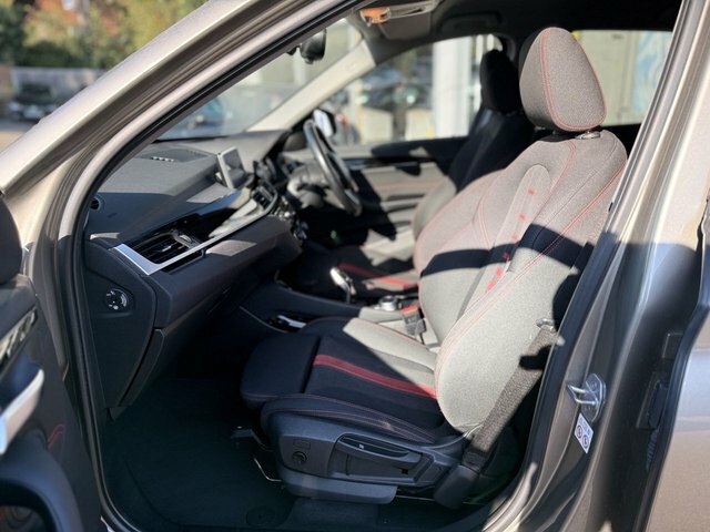 BMW X1 2019 2.0 20I Xline Suv Dct Sdrive Euro Black #12