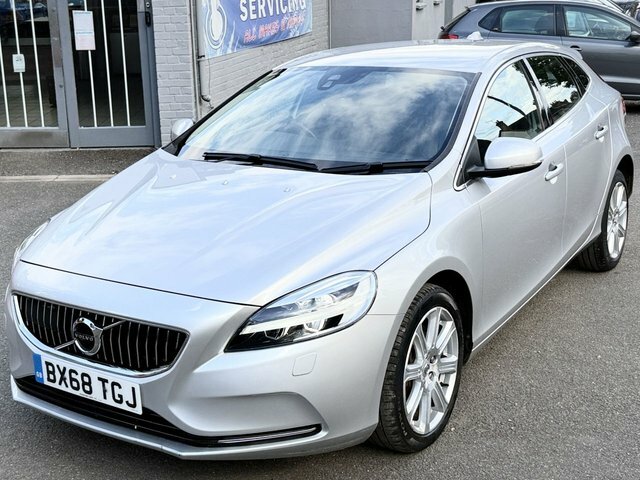 Volvo V40 1.5 T2 Gpf Inscription Hatchback E BX68TGJ Silver #3