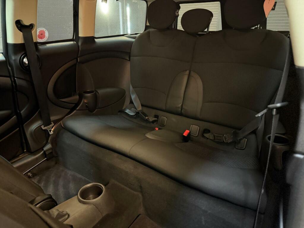 Mini Clubman 2.0 Cooper D Euro 5 Silver #33