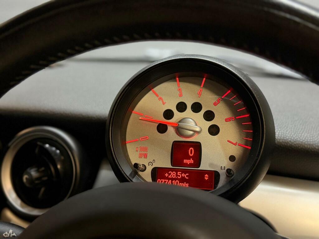 Mini Clubman 2.0 Cooper D Euro 5 Silver #29