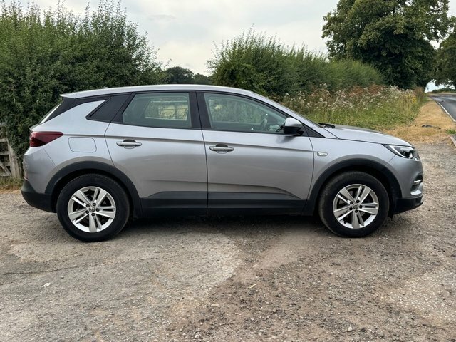 Vauxhall Grandland X Turbo Gpf Se Suv Grey #5
