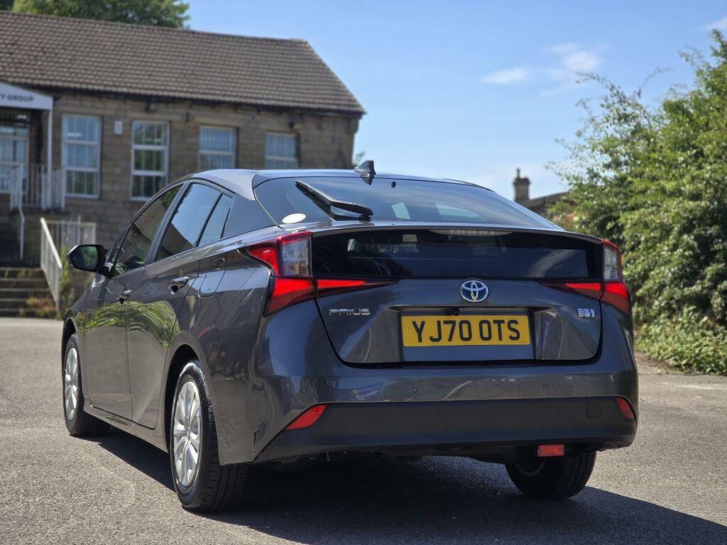 Toyota Prius 1.8 Vvt-h Gpf Business Edition Hatchback Grey #4