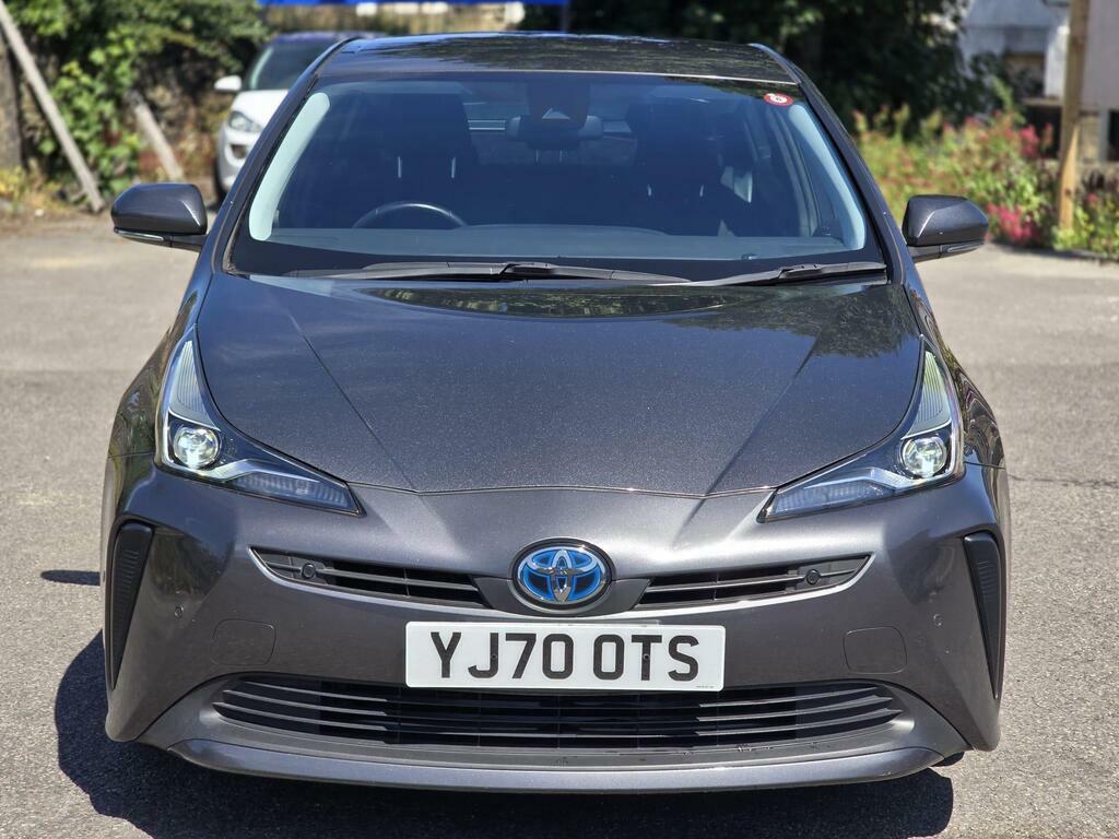 Toyota Prius Excel Tss 5-Door Red #7