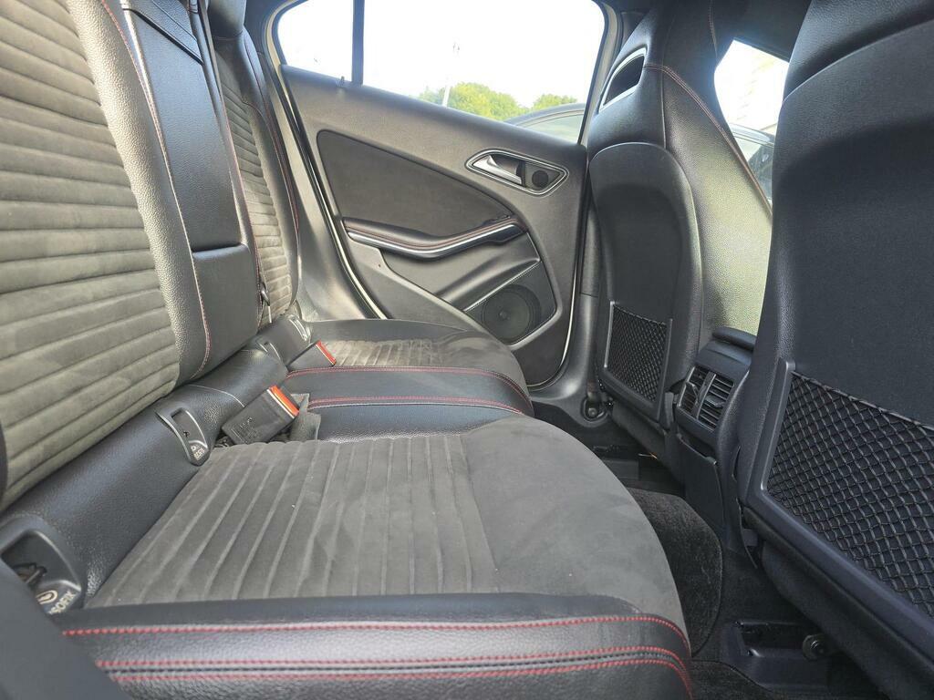 Mercedes-Benz A Class 1.6 A160 Amg Line Euro 6 Ss #17