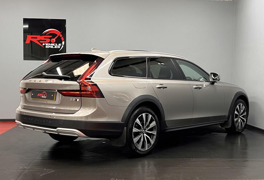 Volvo V90 Cross Country Estate 2.0 B5 Mhev Plus Awd Euro 6 Ss Grey #6