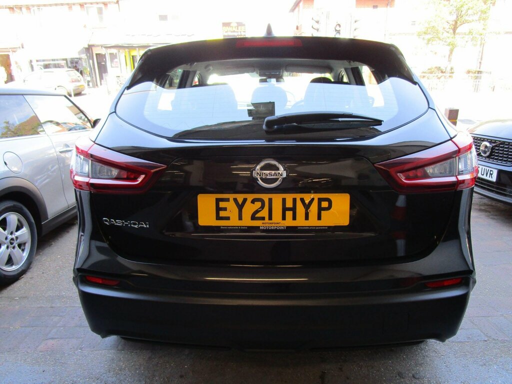 Nissan Qashqai 1.3 Dig-t Acenta Premium Dct Euro 6 Ss EY21HYP Black #5