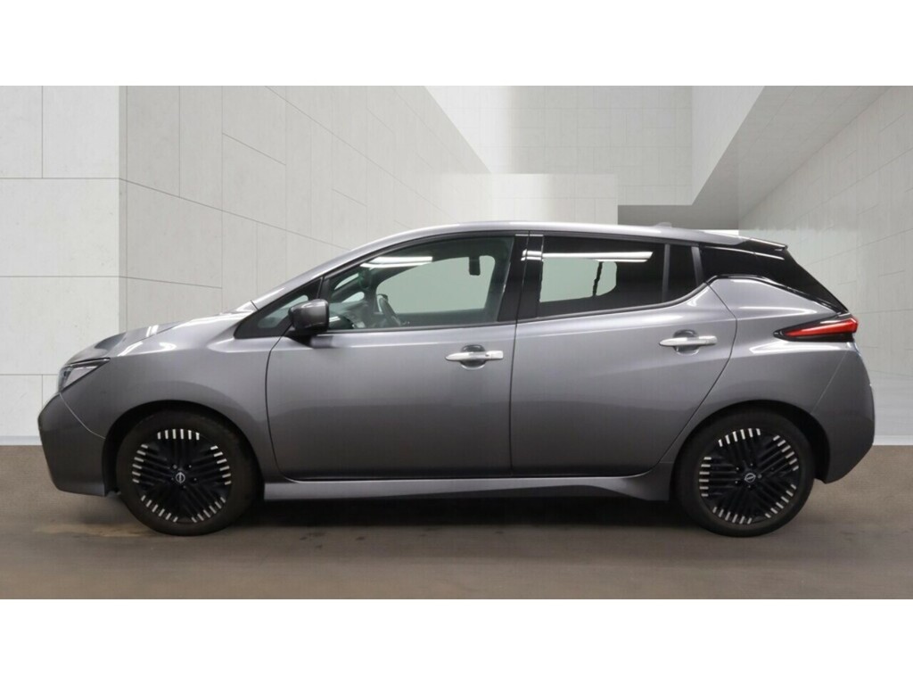Nissan Leaf 39Kwh Tekna Hatchback 150 Ps Grey #6