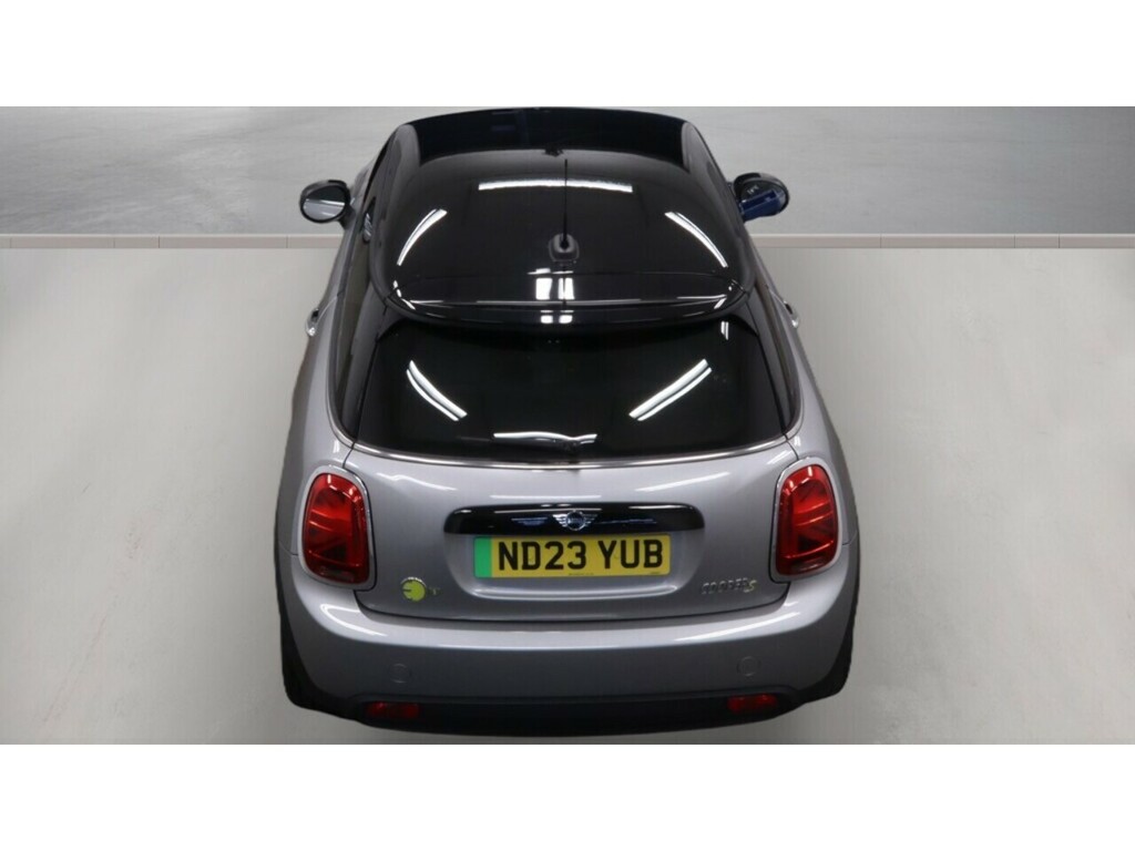 Mini Electric Hatch 135Kw Cooper S Level 2 33Kwh 17In A Green #8