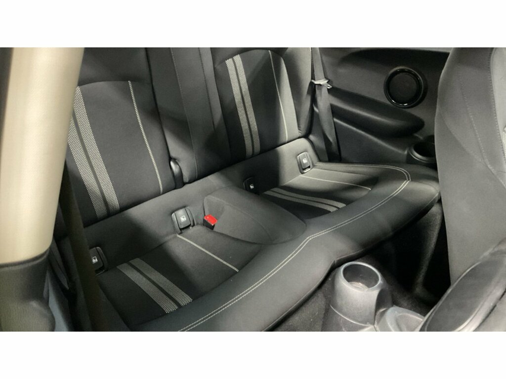 Mini Electric Hatch 135Kw Cooper S Level 2 33Kwh 17In A Green #10