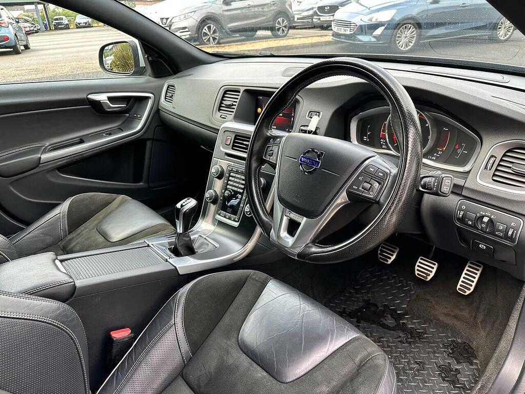 Volvo V60 D4 190 R Design Lux Nav Geartronic Blue #16