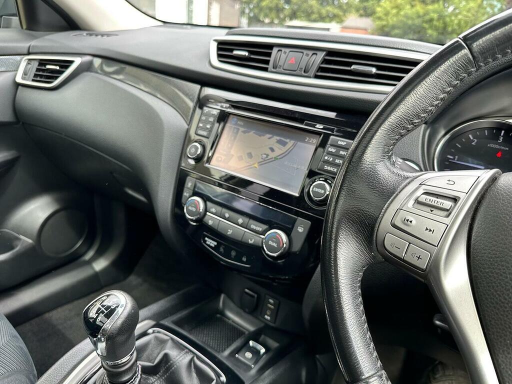Nissan X-Trail 1.6L Dci N-tec 130 Bhp Red #11