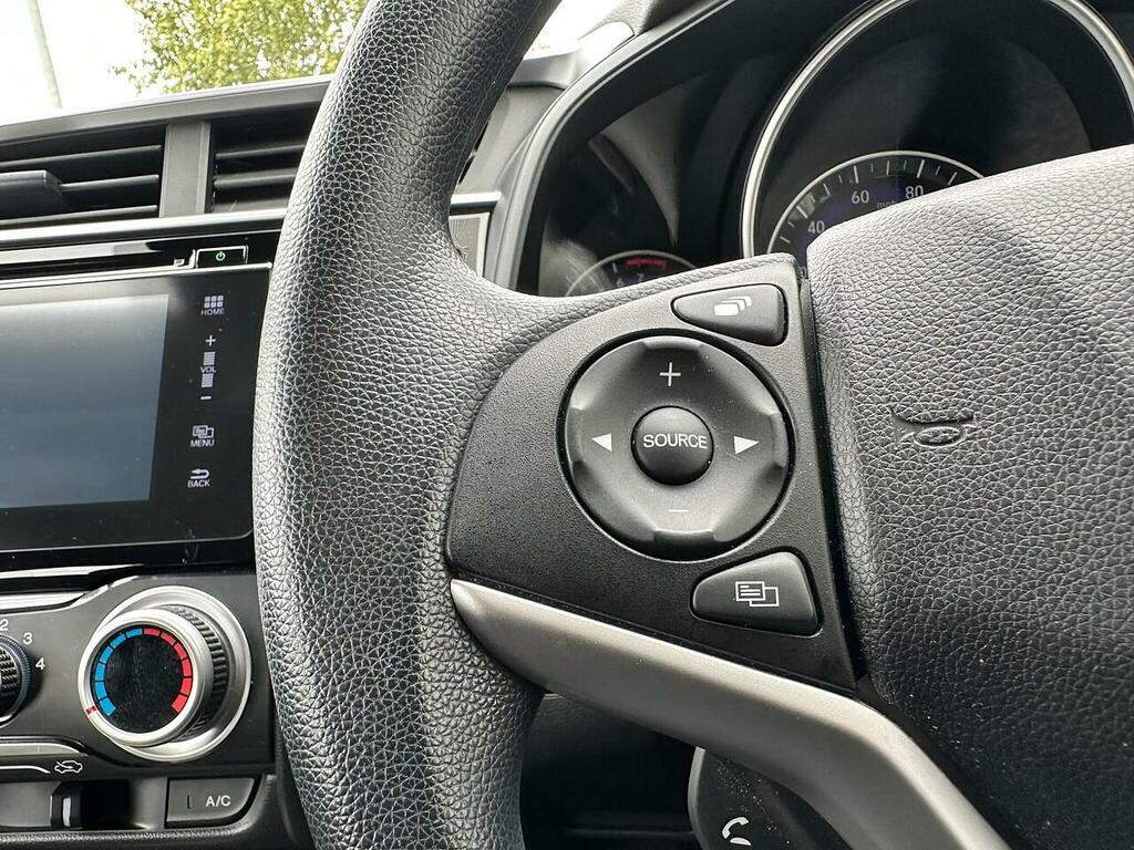 Honda Jazz 1.3 I-vtec Se Cvt Euro 6 Ss Silver #19