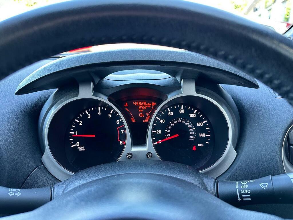 Nissan Juke Suv 1.6 Tekna Cvt Euro 5 201363 Black #17