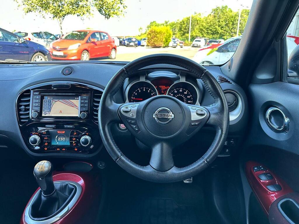 Nissan Juke Suv 1.6 Tekna Cvt Euro 5 201363 Black #11
