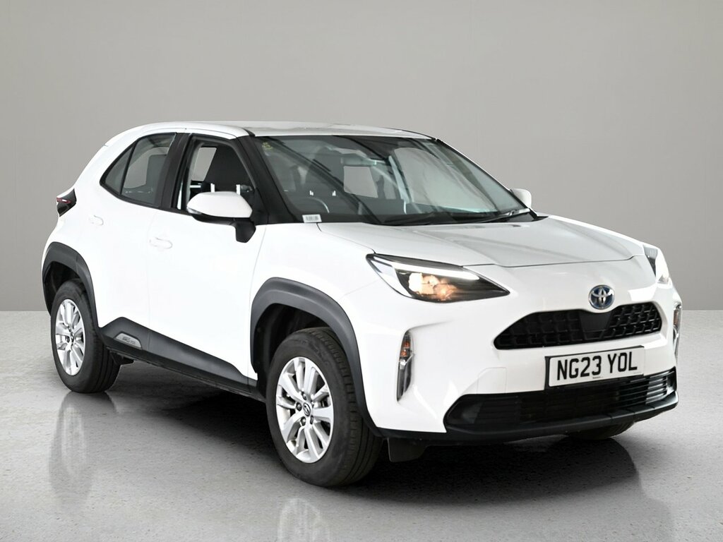 Toyota Yaris Cross 1.5 Vvt-h Icon Suv Hybrid E-cvt Euro 6 White