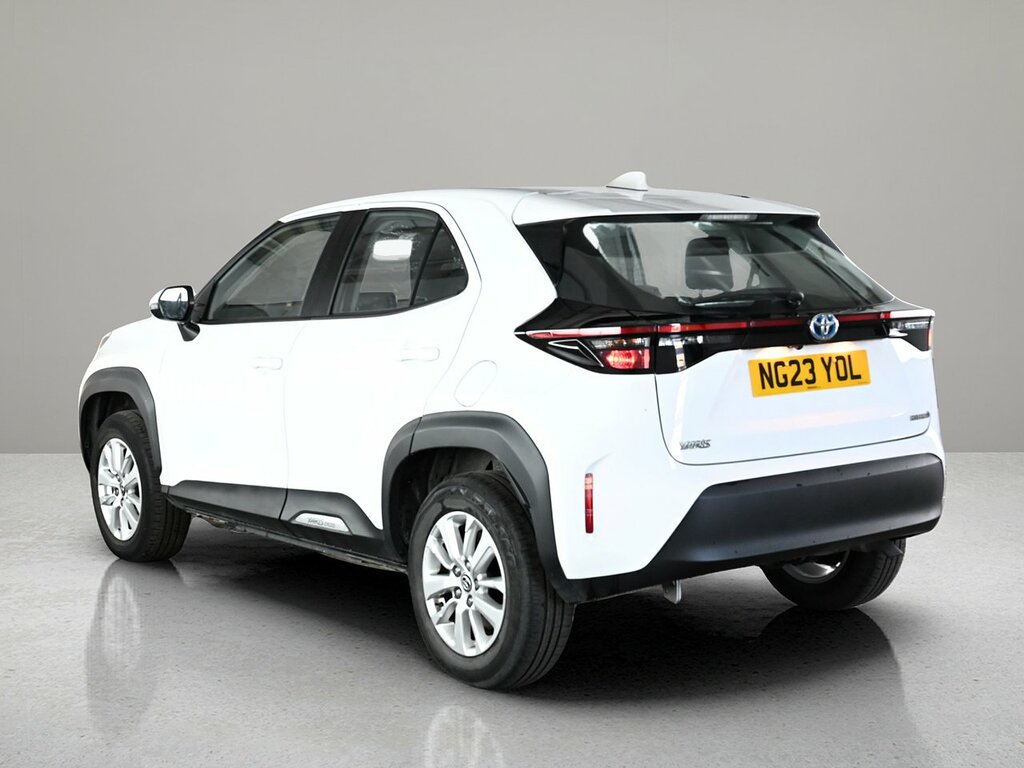 Toyota Yaris Cross 1.5 Vvt-h Icon Suv Hybrid E-cvt Euro 6 White #3