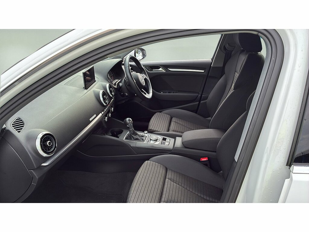 Audi A3 1.5 Tfsi Cod Sport Sportback S Tronic E White #6