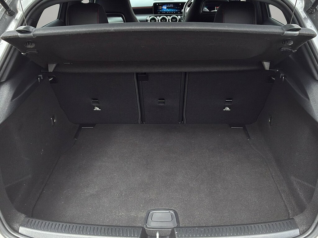 Mercedes-Benz A Class 1.3 A180 Amg Line Executive Hatchback Grey #6