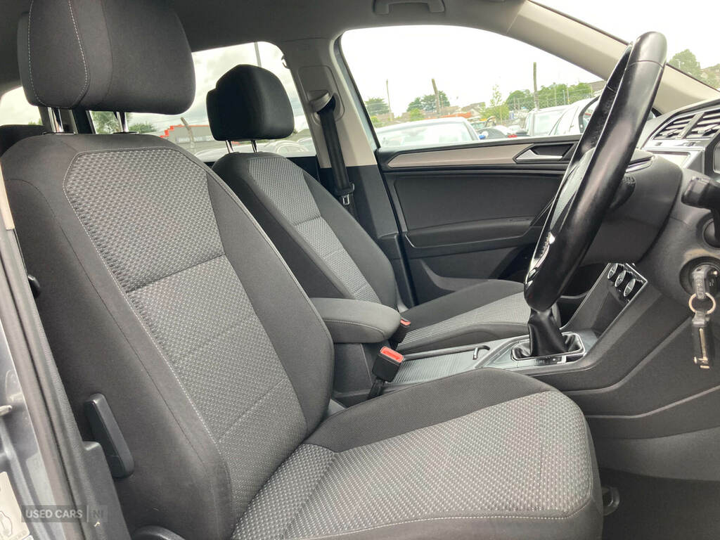 Volkswagen Tiguan Allspace Match White #10