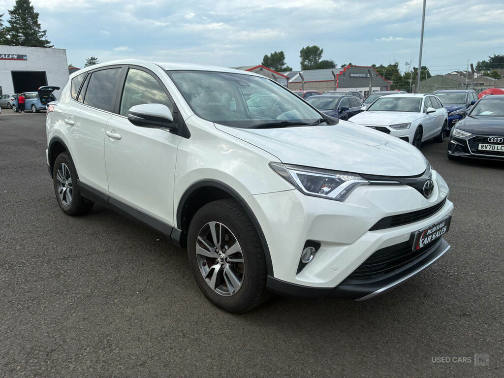 Toyota Rav 4 2.0 D-4d Business Edition Tss 2Wd White