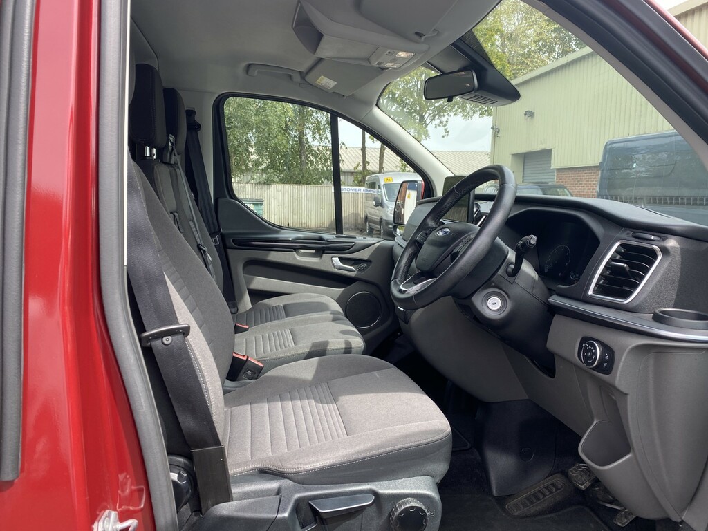 Ford Tourneo Custom 2.0 Ecoblue 130Ps Low Roof 8 Seater Zetec White #9