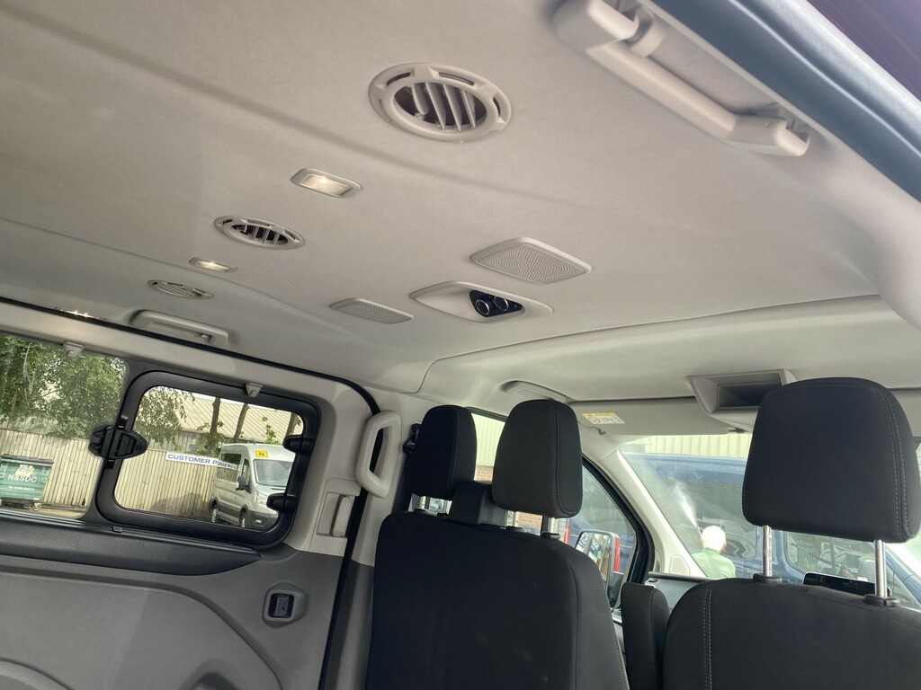 Ford Tourneo Custom 2.0 Ecoblue 130Ps Low Roof 8 Seater Zetec White #12