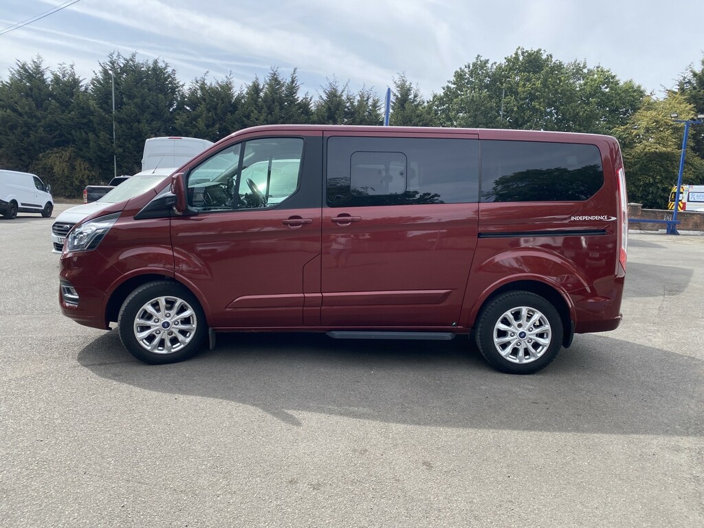 Ford Tourneo Custom 2.0 320 Ecoblue Titanium Red #6