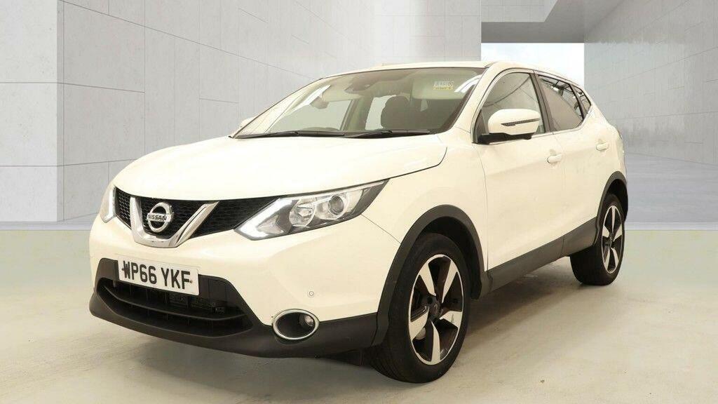 Nissan Qashqai 1.5 Dci Acenta Zero Tax Low Miles Sat Nav Dab White #2