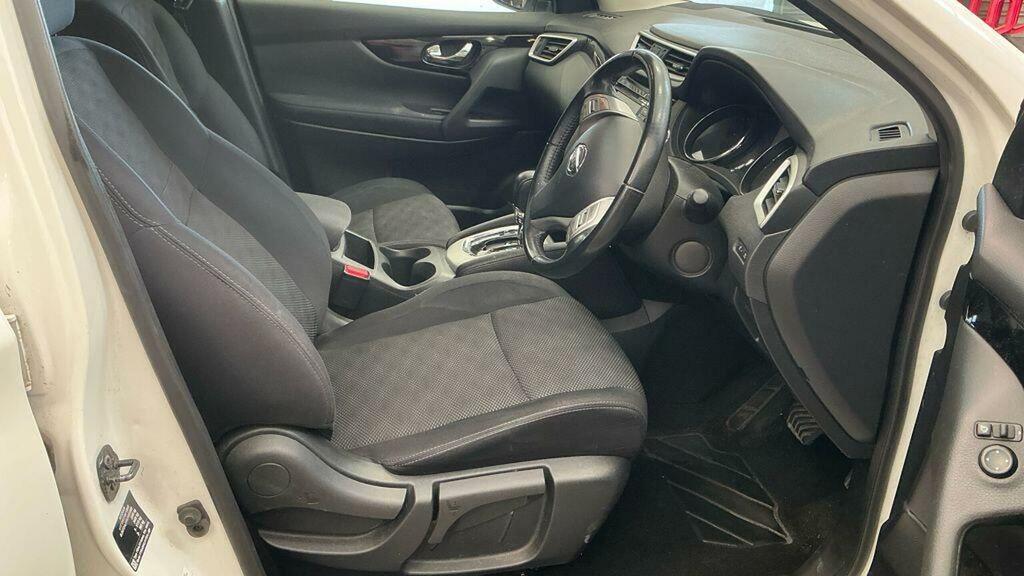 Nissan Qashqai 1.5 Dci Acenta Zero Tax Low Miles Sat Nav Dab White #11