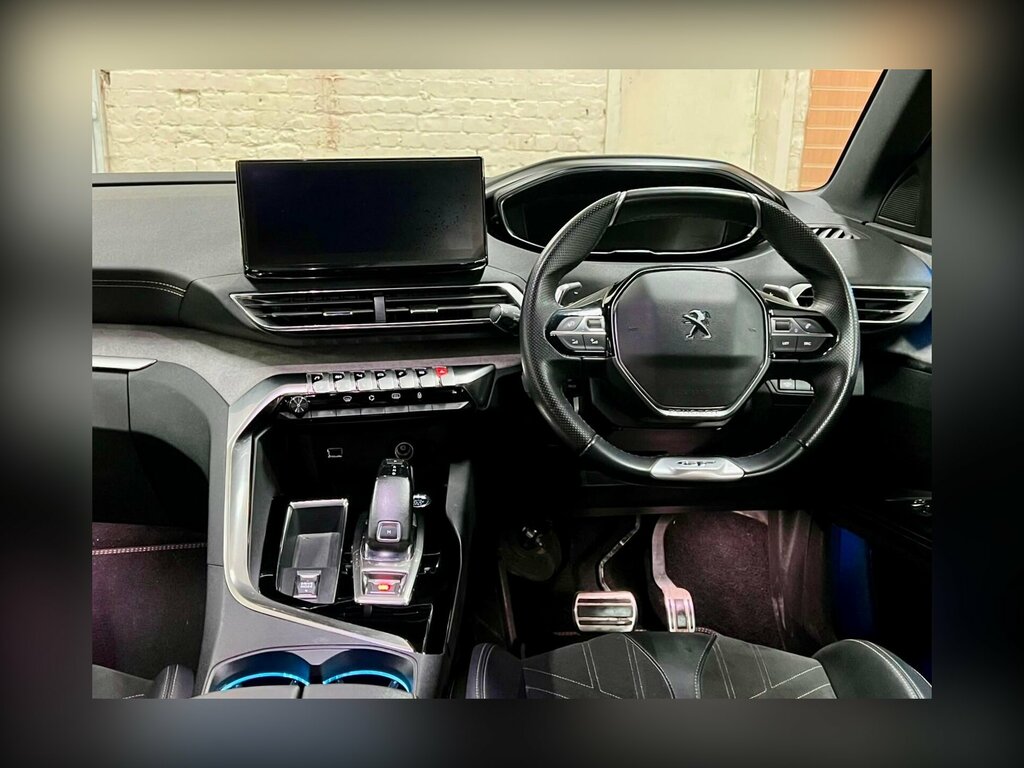Peugeot 5008 1.2 Puretech Active Premium White #9