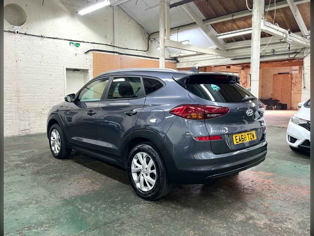 Hyundai Tucson 1.6 Gdi Se Nav Euro 6 Ss Grey #6