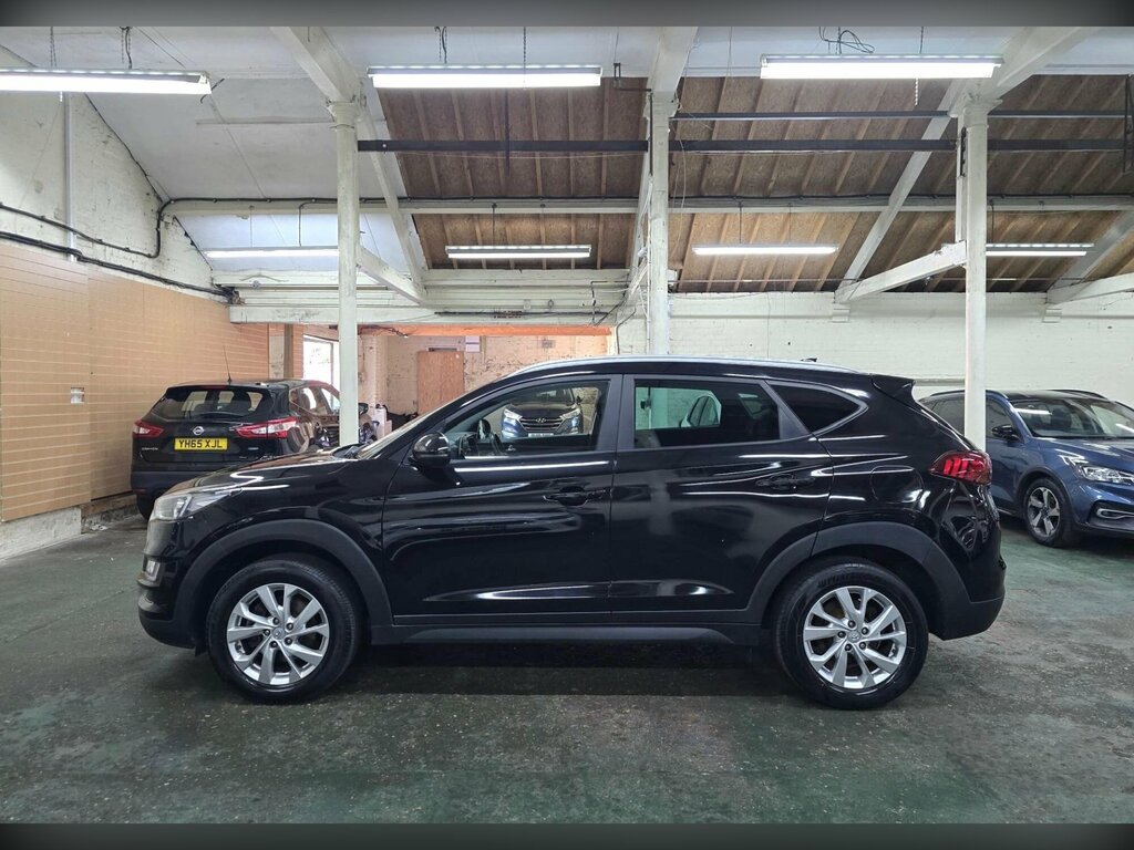 Hyundai Tucson 1.6 Gdi Se Nav Euro 6 Ss Black #4