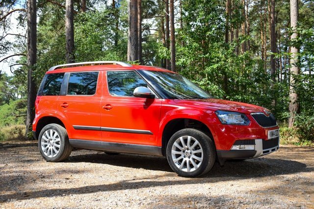Skoda Yeti 2014 2.0 Tdi Elegance Outdoor Eu KM14OZD Red