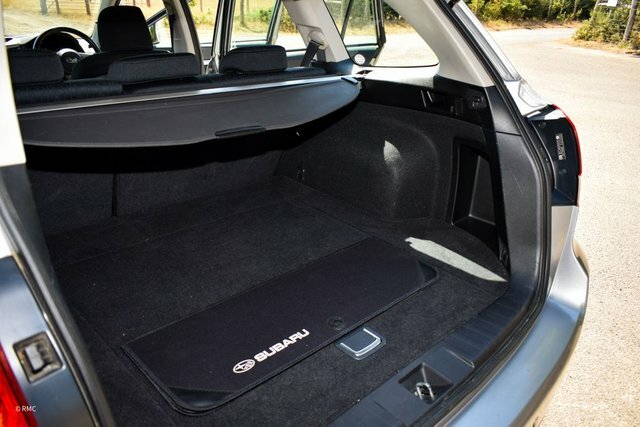 Subaru Legacy 2.0I Es Nav Lineartronic Estate Grey #37