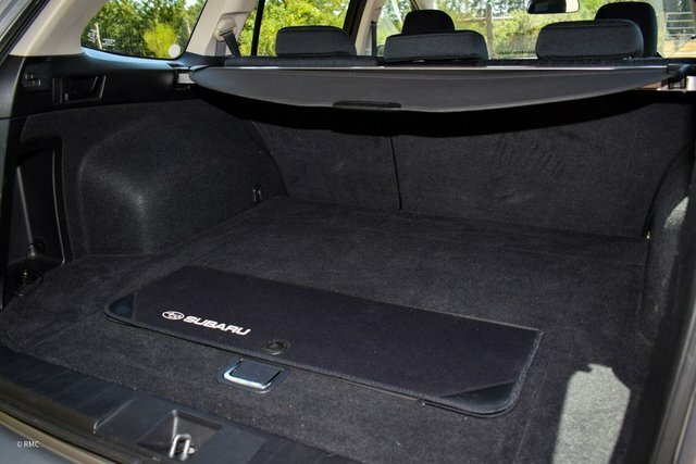 Subaru Legacy 2.0I Es Nav Lineartronic Estate Grey #35