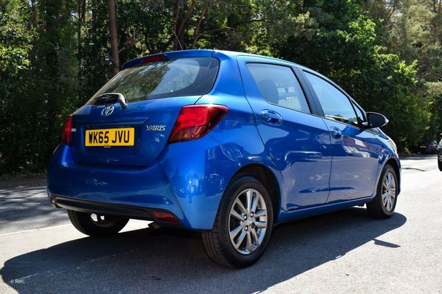 Toyota Yaris 2015 1.33 Dual Vvt-i Icon Hatchback Man Blue #6