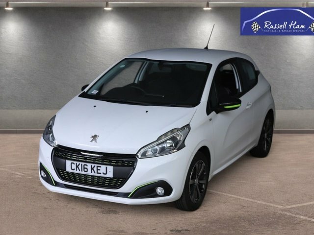 Peugeot 208 1.2 Puretech Xs Lime Hatchback E White #3