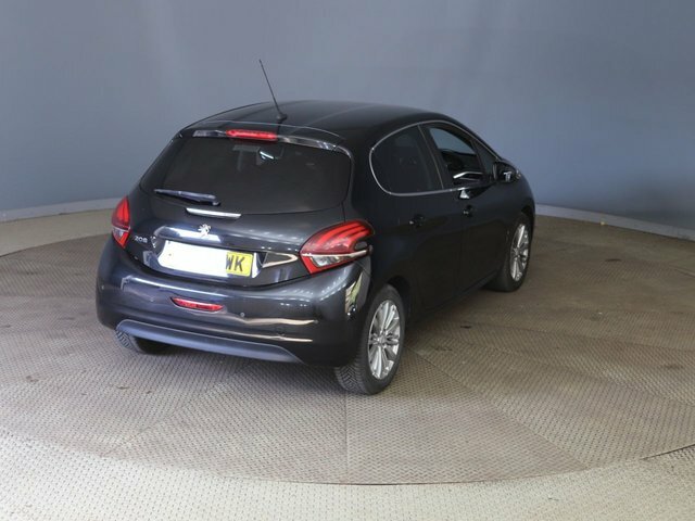 Peugeot 208 1.2 Puretech Allure Hatchback Eu Black #6