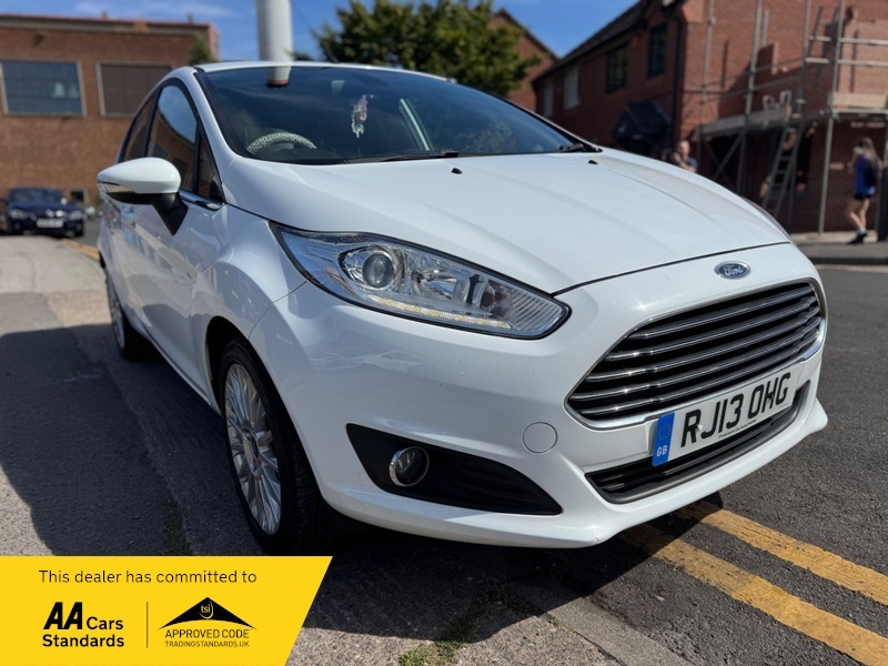 Ford Fiesta 1.6 Titanium Powershift Euro White #6
