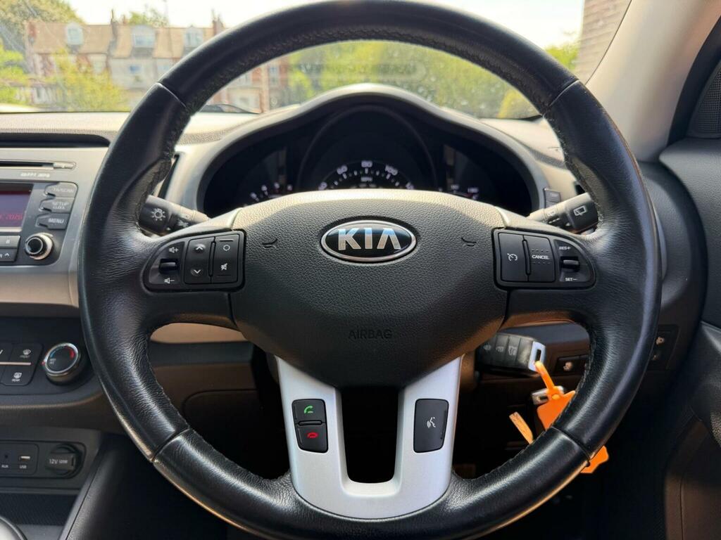 Kia Sportage 1.6 2 Isg 133 Bhp Black #30