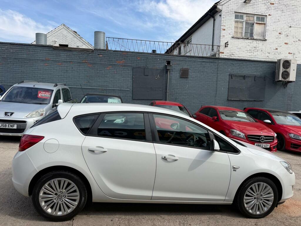 Vauxhall Astra 1.4 16V Excite Euro 5 Silver #8