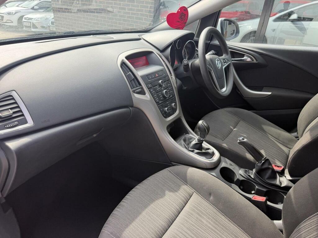 Vauxhall Astra 1.4 16V Excite Euro 5 Silver #16
